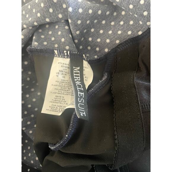 Miraclesuit Pin Point Oceanus Underwire One Piece  MiracleSuit. A32 - Picture 4 of 9